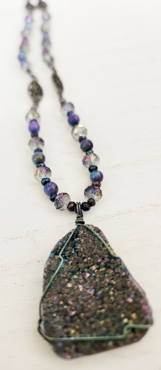 Druzy Quartz gemstone necklace, beaded Necklace, birthday gift for Mom, sister gift