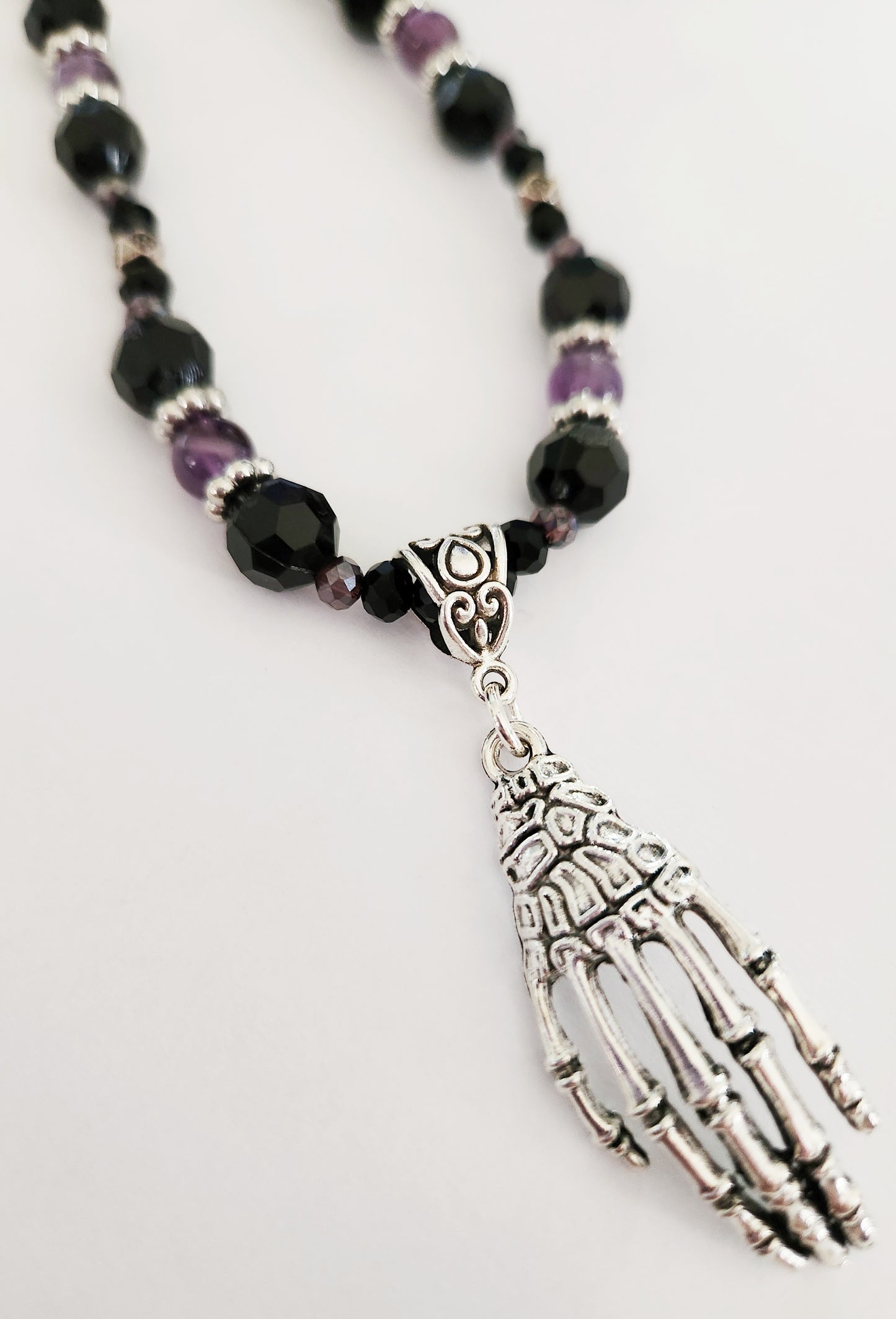 Skeleton necklace, Skeleton hand necklace, Halloween necklace, silver jewelry, statement necklaces for women, birthday gift for best friend, Falloween, Summerween, skeleton jewelry