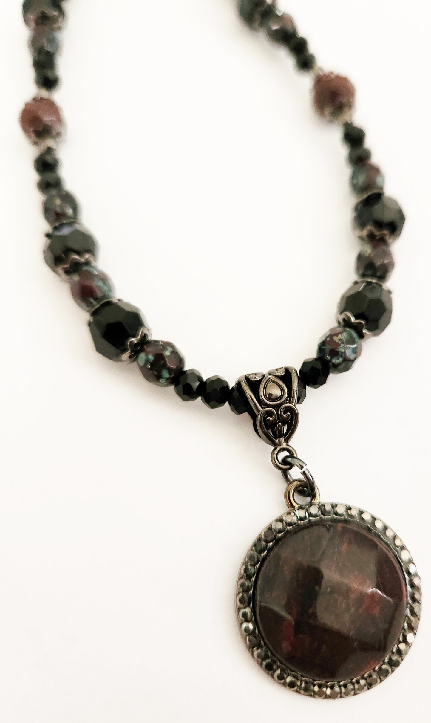 Jasper gemstone circle necklace