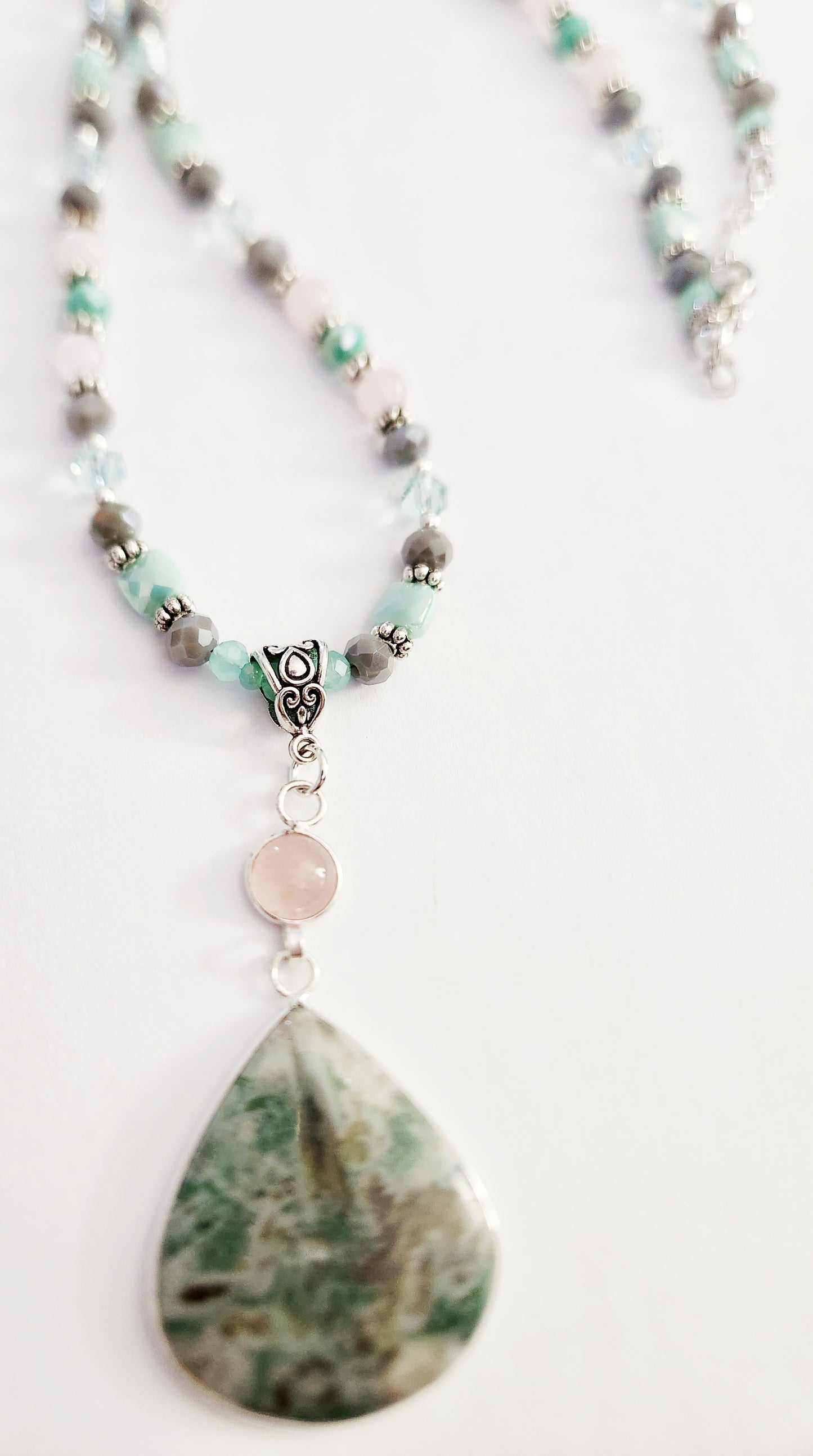 Tube Agate and Rose Quartz gemstone necklace