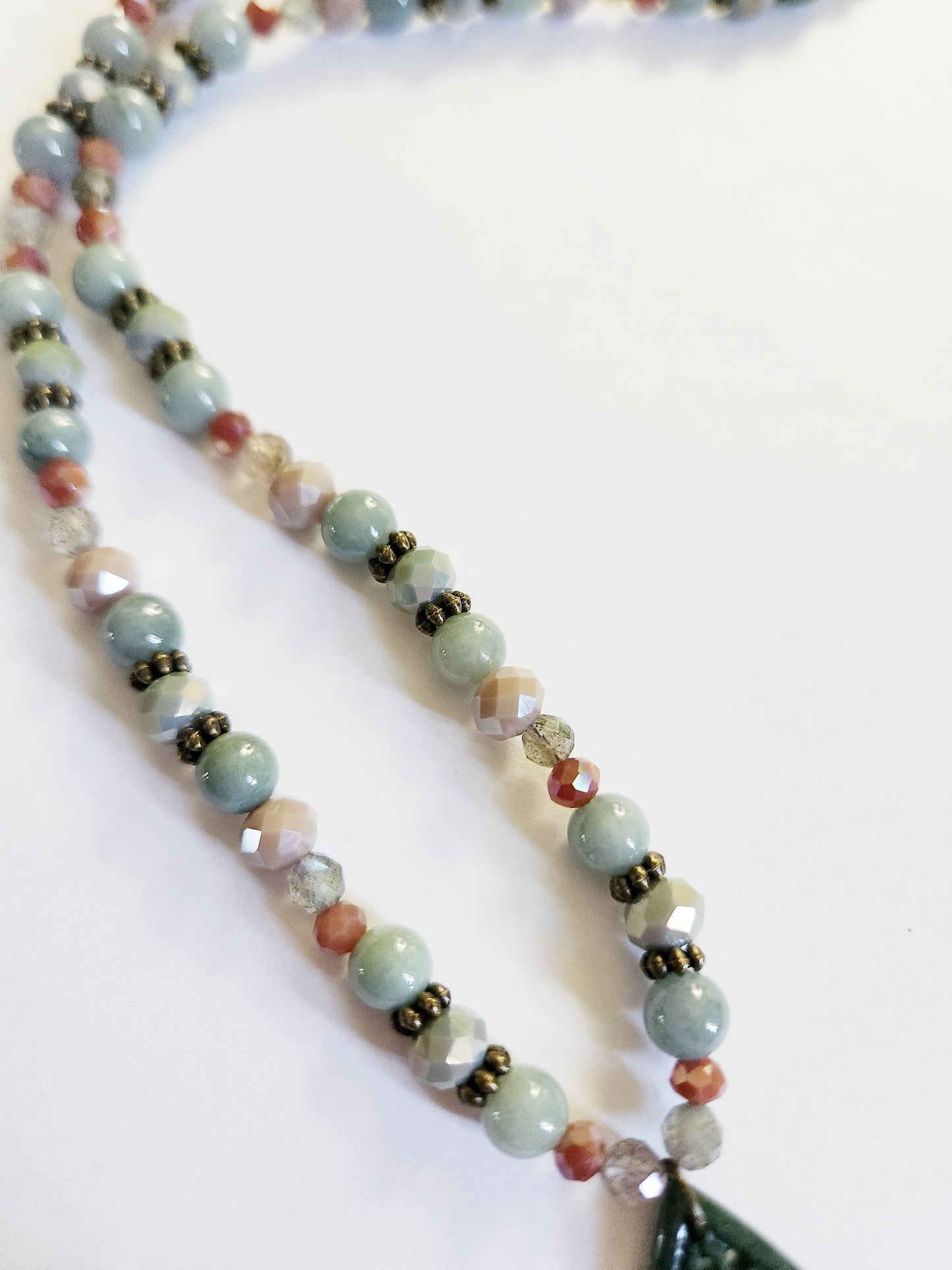 Jadeite teardrop gemstone necklace with Labradorite