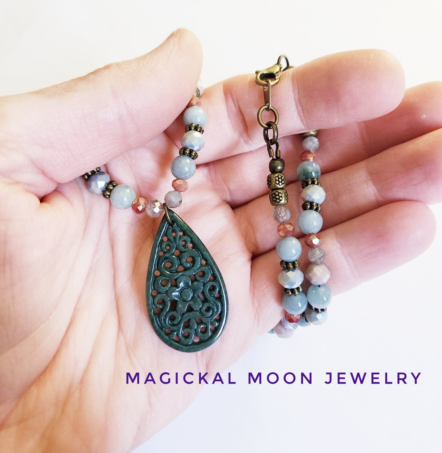 Jadeite teardrop gemstone necklace with Labradorite