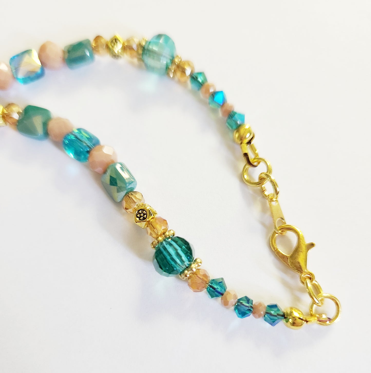 Teal green glass teardrop gold necklace