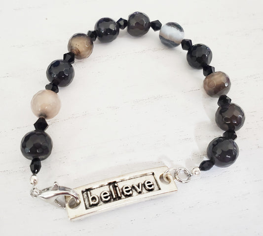 Positive Affirmation Bracelet, beaded Bracelet, Birthday Gift for Her, Believe, Silver Bracelet, Trendy Jewelry, gifts under 20